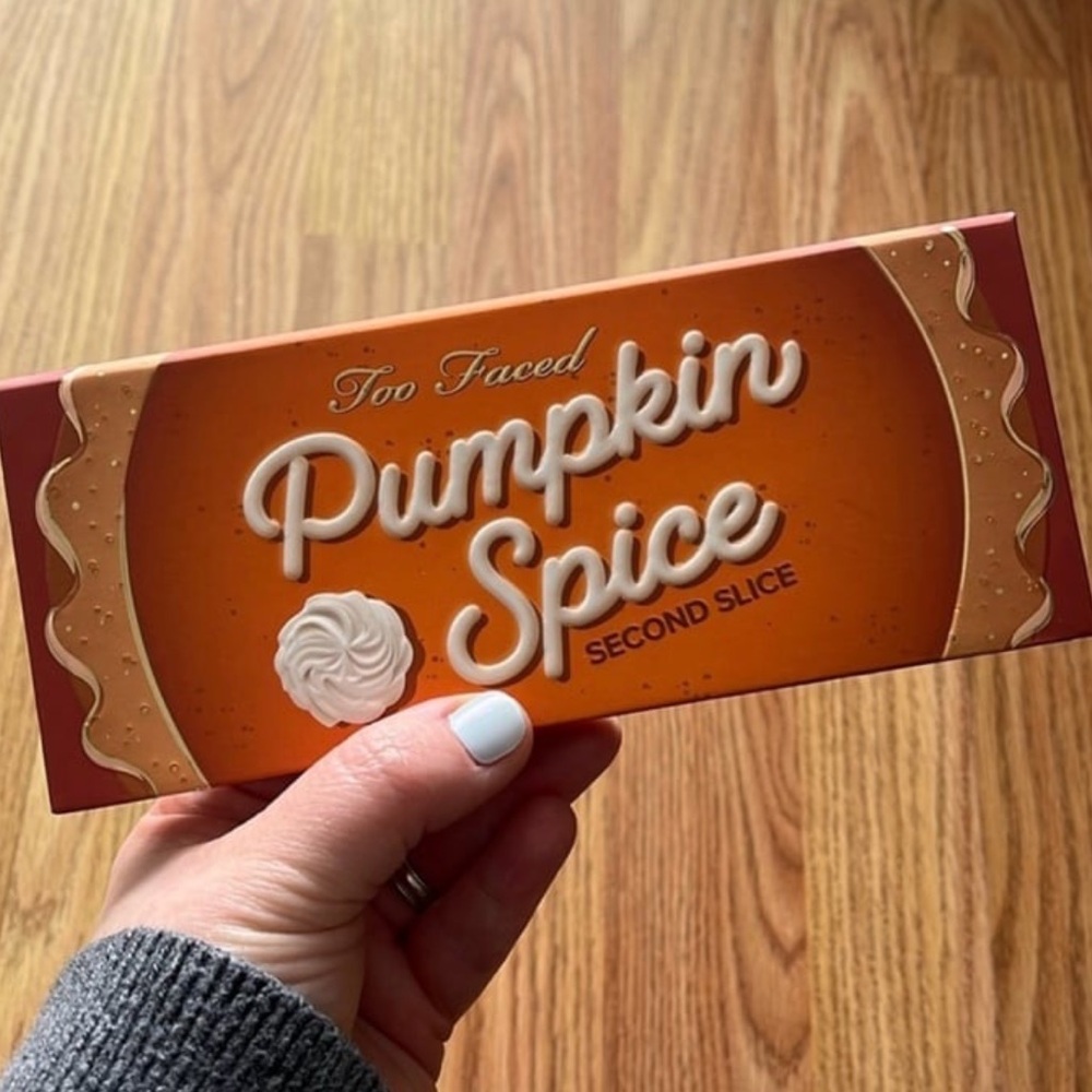 Too Faced - Pumpkin Spice Eyeshadow Palette